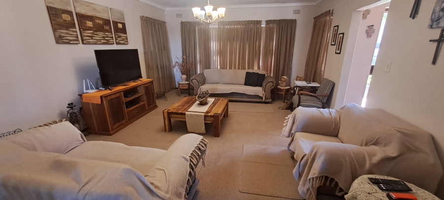 3 Bedroom Property for Sale in Vredenburg Western Cape